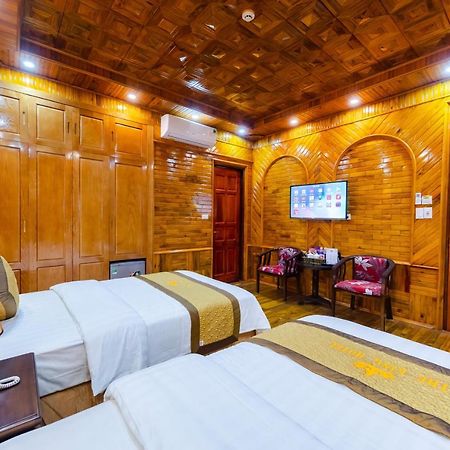 Theking Hotel Huong Gia Extérieur photo