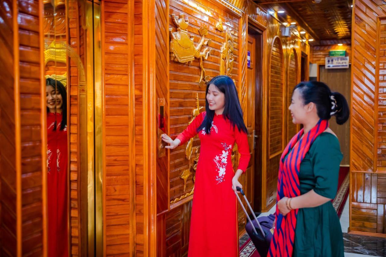 Theking Hotel Huong Gia Extérieur photo