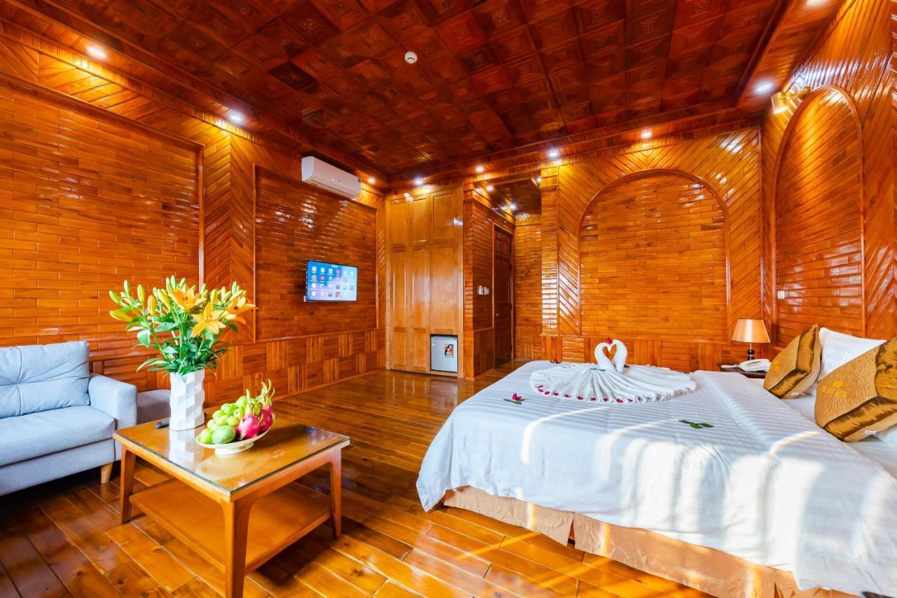 Theking Hotel Huong Gia Extérieur photo